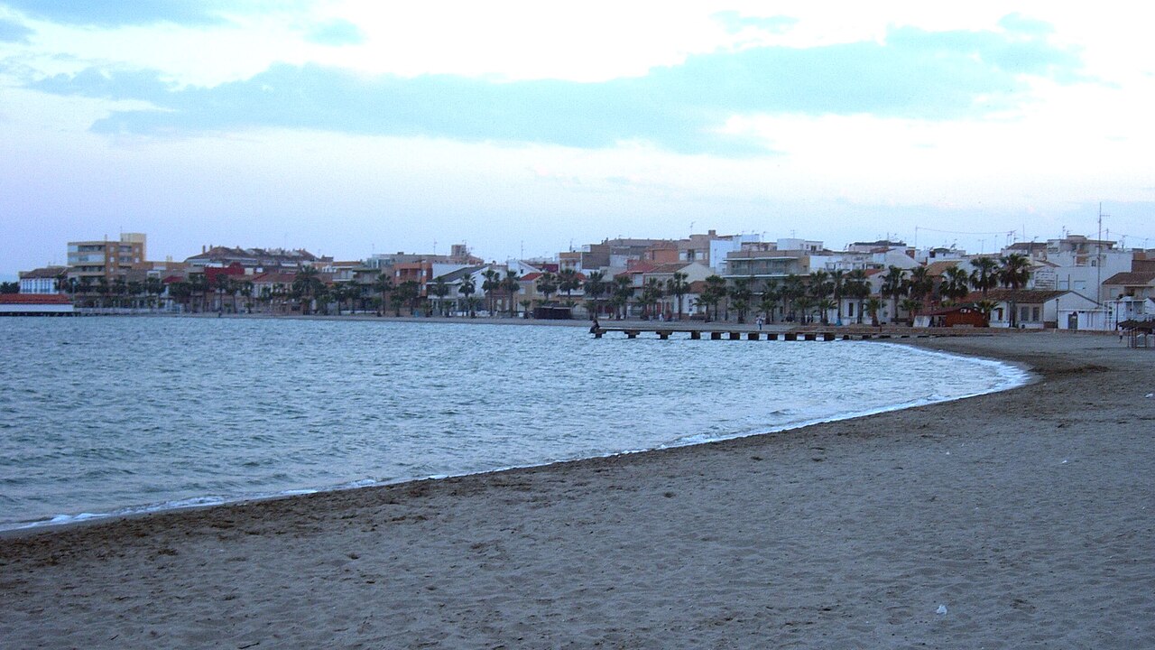 Playa del Espejo — Лос-Алькасарес