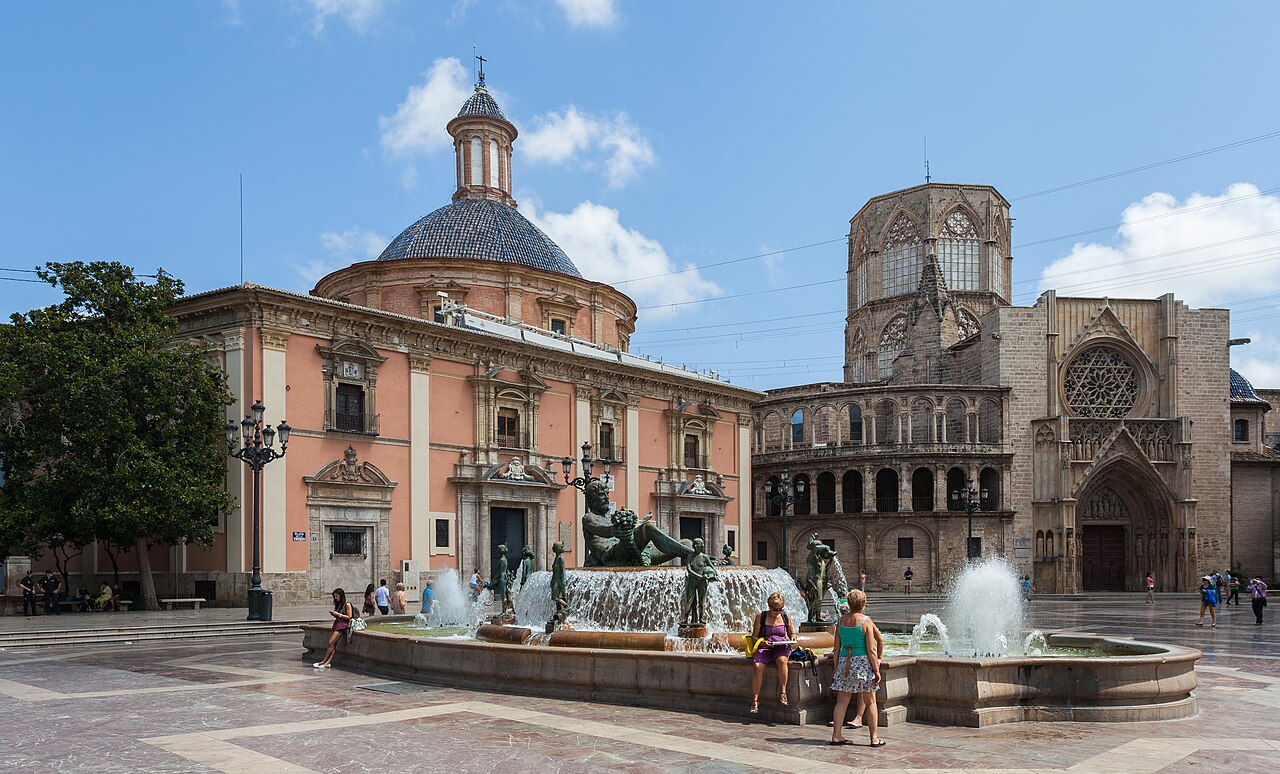 Plaza de la Virgen — Валенсія