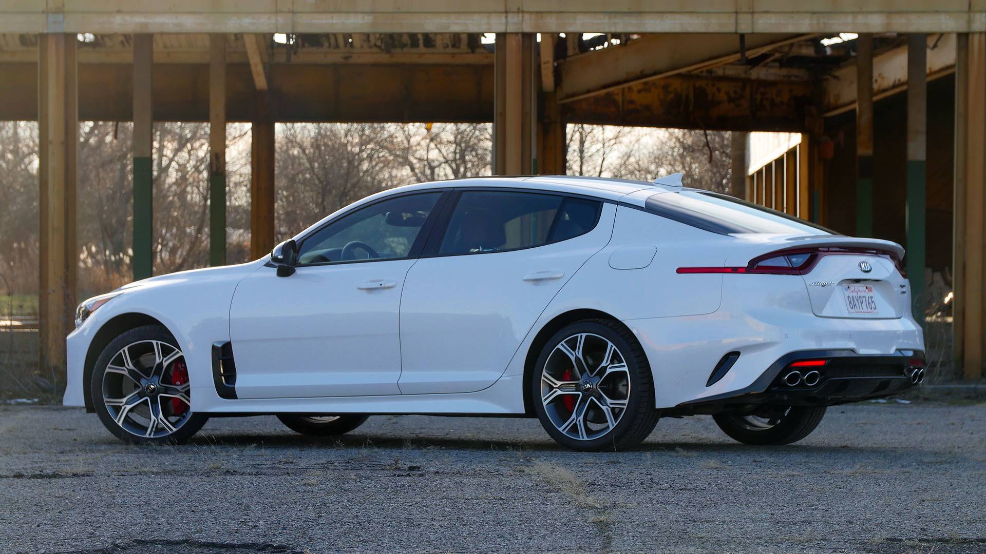 Kia Stinger: выгодный выбор на вторичном рынке Европы