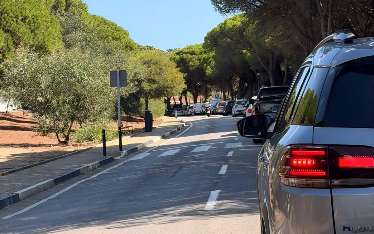 В Marbella закрыли съезд с A-7: жители Elviria в пробках