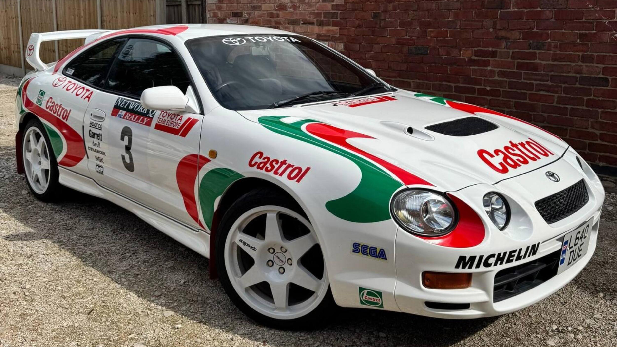 Toyota Celica возвращается: новая жизнь легендарного купе